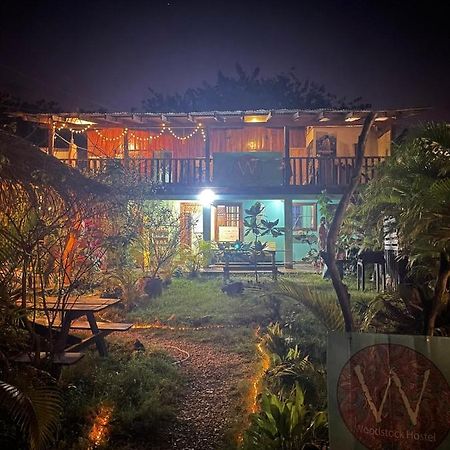 Woodstock Hostel Sámara Exteriör bild